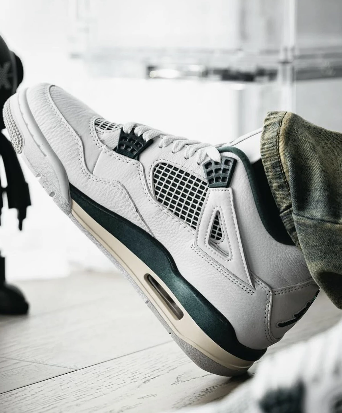 Jordan 4 Oxidized Green FQ8138-103 | Dead Stock