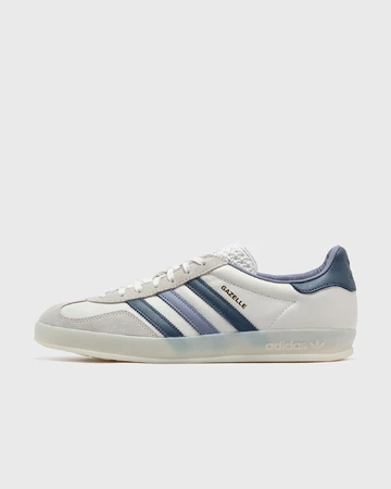 Die Außenseite des adidas Gazelle Indoor Preloved Lilac