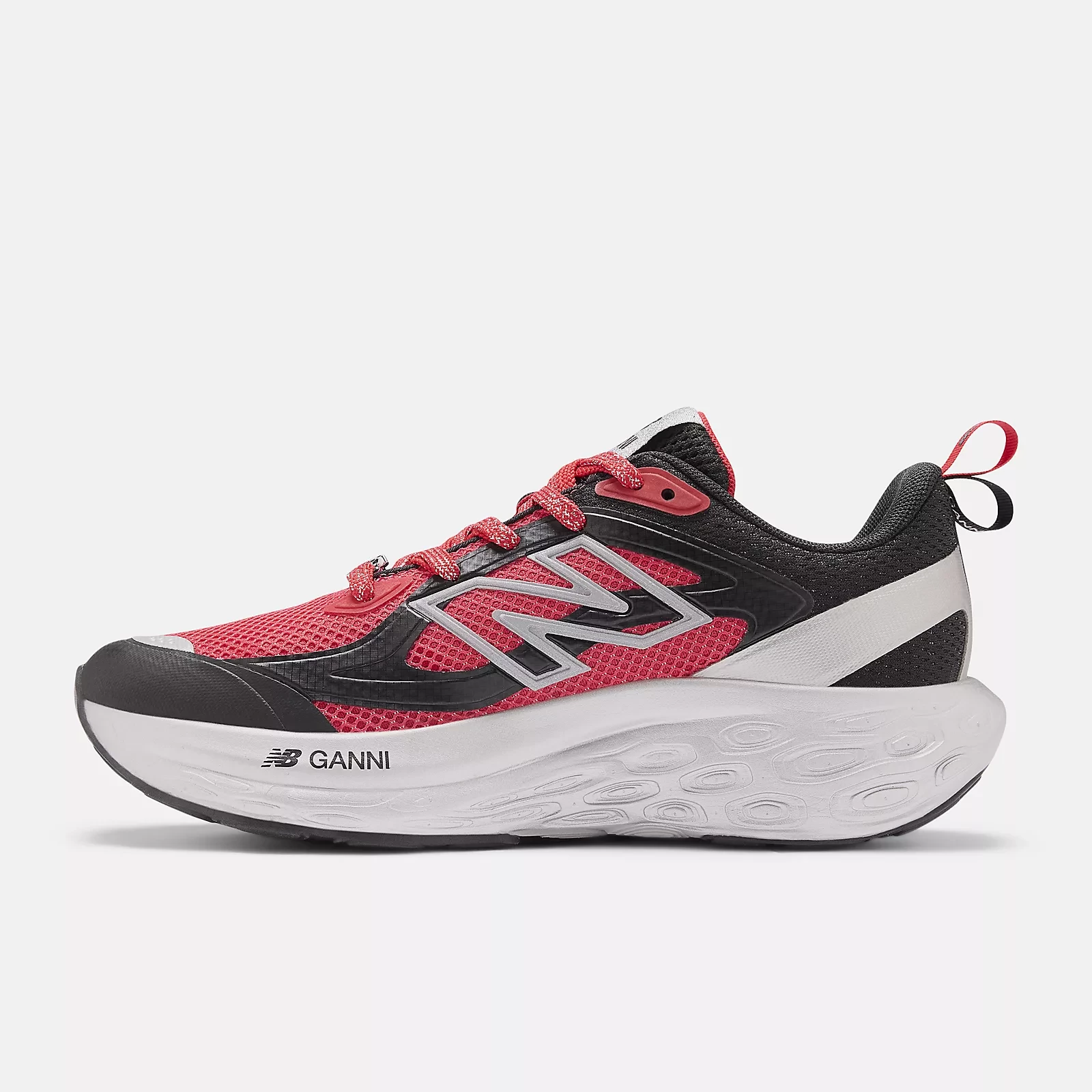 New Balance x Ganni Fresh Foam Trainer Racing Red UTRNGN | Dead Stock