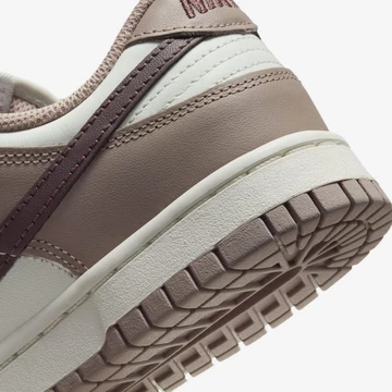 Dunk Low Diffused Taupe Detail Ferse