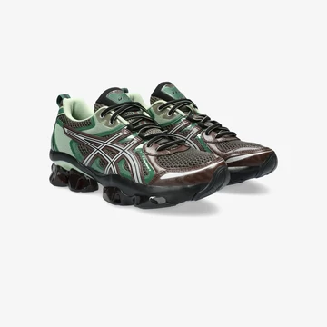 Asics Gel-Quantum Kinetic Shamrock Green schräg