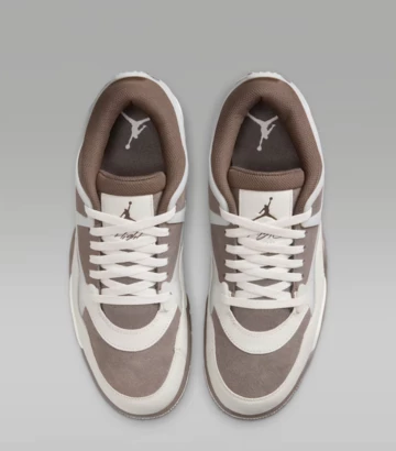 Jordan 4 RM Cave Stone von oben