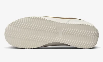 Nike Cortez Cacao Wow Sohle