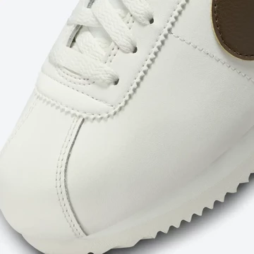 Nike Cortez Cacao Wow Detail Toebox