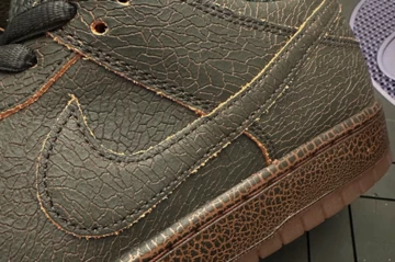 Nike SB Dunk Low Krampus Detailbild