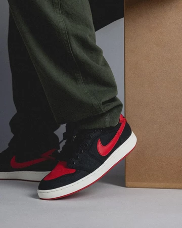 Jordan 1 AJKO Low Bred on feet