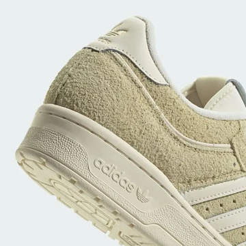 adidas Rivalry Low Sandy Beige Detail Ferse