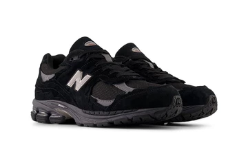 New Balance 2002R Gore-Tex Protection Pack