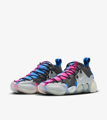 Nike ISPA Link Axis Multi-Color schräg frontal