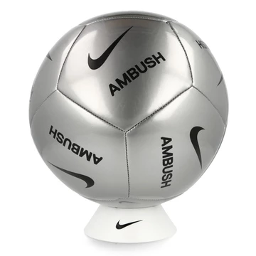 AMBUSH Nike Soccer Ball & Trikot