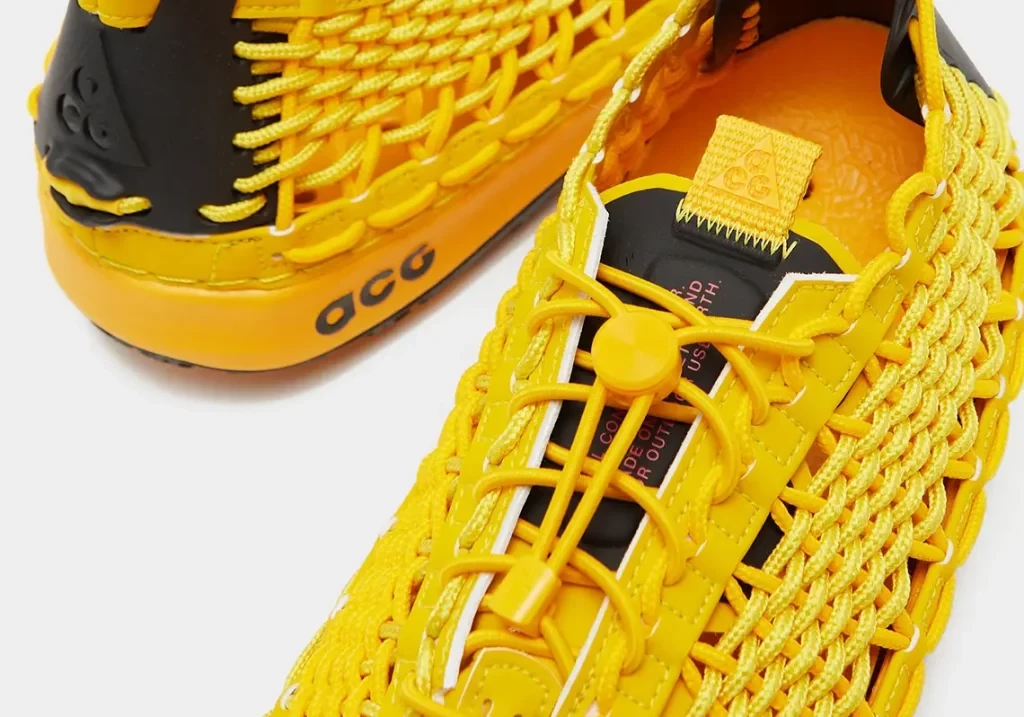 ACG WATERCAT+ シューズ 7.5 イエロー Cut in half: Nike ACG Watercat+ Review | RunRepeat