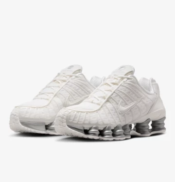Nike Shox TL Sail schräg
