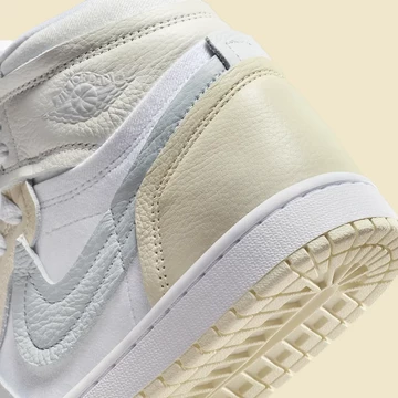 Jordan 1 MM High Coconut Milk ferse