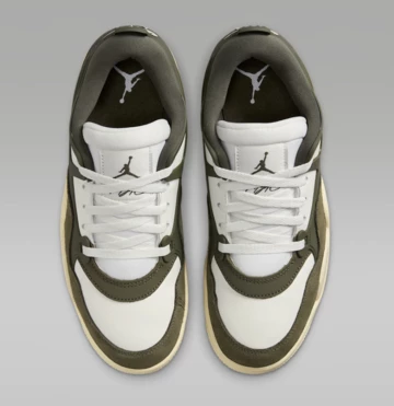 Jordan 4 RM Medium Olive von oben