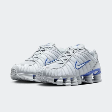 Nike Shox TL Wolf Grey Paar schräg seitlich