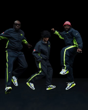 Patta x Nike Air Max 90 Waves Cyber Look Book drei Models in Motion On Feet