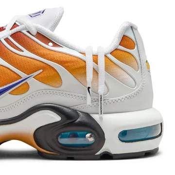 One Block Down x Air Max Plus Reverse Pack Detailbild