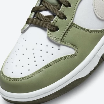 Dunk Low White Oil Green Toebox