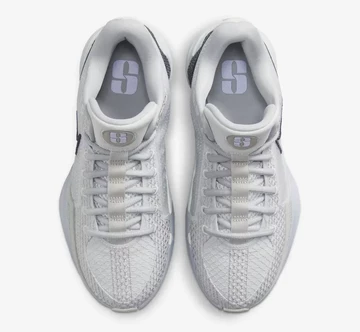 Offizielle Produktbilder vom Nike Sabrina 1 Ionic von oben