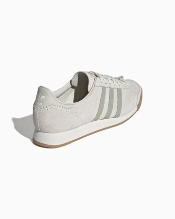 Der Maha adidas Samoa von hinten