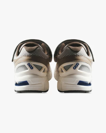 Hal Studios x Asics Gel-Kayano 20 Dark Mustard Paar Fersen