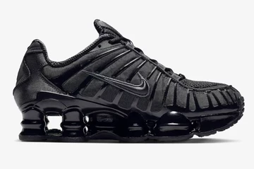 Nike Shox TL Triple Black außen