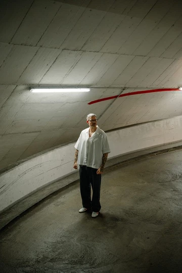 adidas Handball Spezial Grey Two - Fit Pic (3)