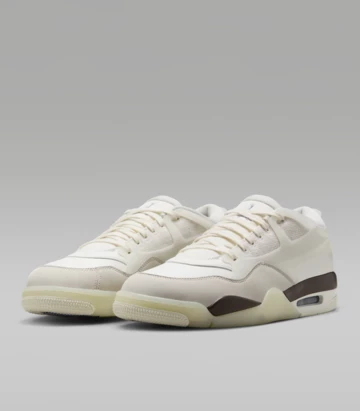 Jordan 4 RM Sail schräg