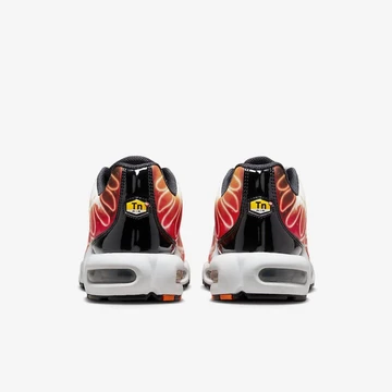 Nike Air Max Plus Light Photography von Hinten mit TN Logo