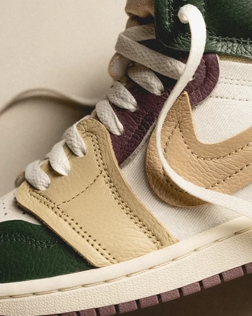 Jordan 1 MM High Galactic Jade Detail Motion