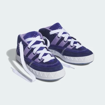 Maite Steenhoudt adidas Adimatic Mid Magic Lilac schräg