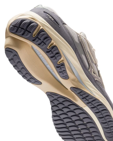 Die Sohle des Mizuno Wave Rider Beta Sterling Blue