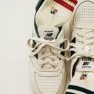 Aimé Leon Dore New Balance T500 Lookbook von Oben