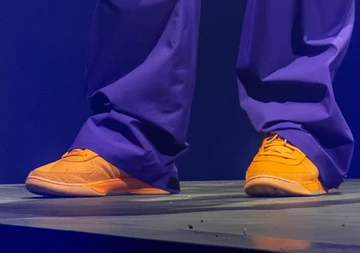 Drake trägt den Nike Book Chapter 1 Nahaufname on-feet