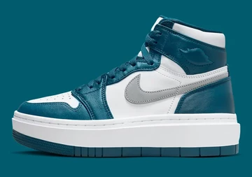 Jordan 1 Elevate Sky J French Blue seite außen