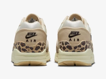 Air Max 1 Leopard Print von Hinten