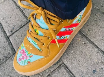 Unheardof adidas Rivalry Lo Grandmas Couch - Brown on Feet