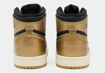 Jordan 1 High Black Metallic Gold von hinten