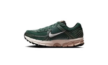 nike zoom vomero 5 vintage green 375x225 crop