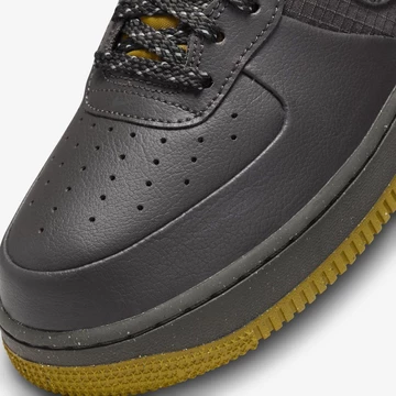 Air Force 1 Medium Ash Detail Toebox