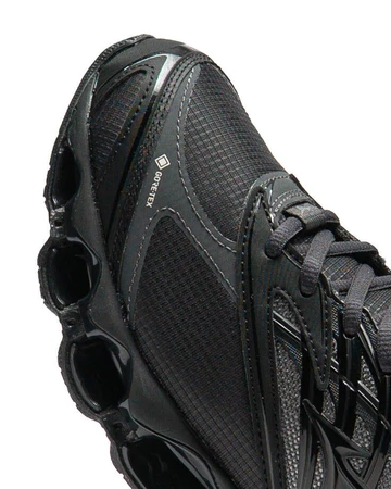 Mizuno Wave Prophecy LS GTX Black Zehen