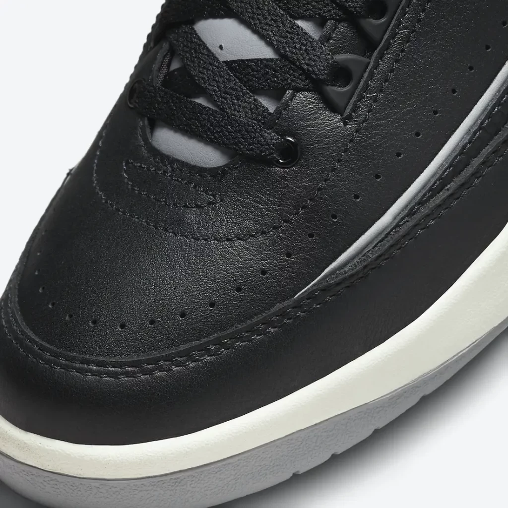 Jordan 2 Black Cement DR8884-001 | Dead Stock
