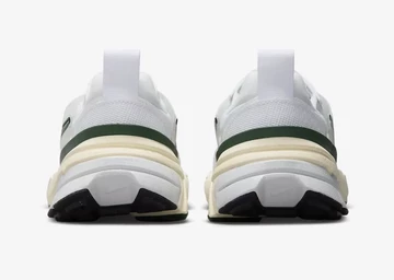 Nike Runtekk V2K White Green von Hinten
