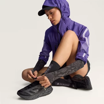 adidas Stella McCartney Adistar Black Mood 2