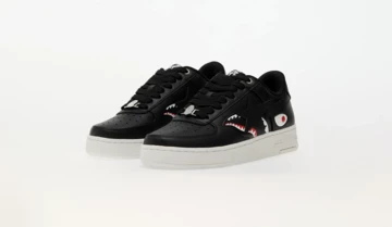 A Bathing Ape Bape Sta Shark Pack schräg frontal
