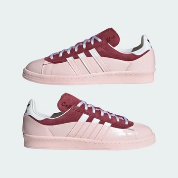 Cali DeWitt adidas Campus 80s Burgundy Außenseite