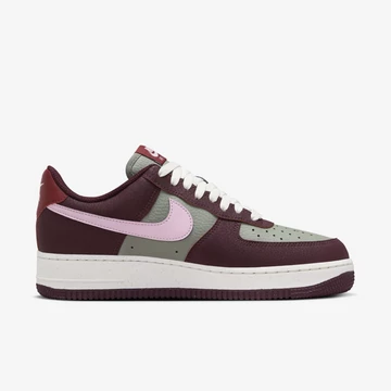 Air Force 1 NN Burgundy Crush Innenseite