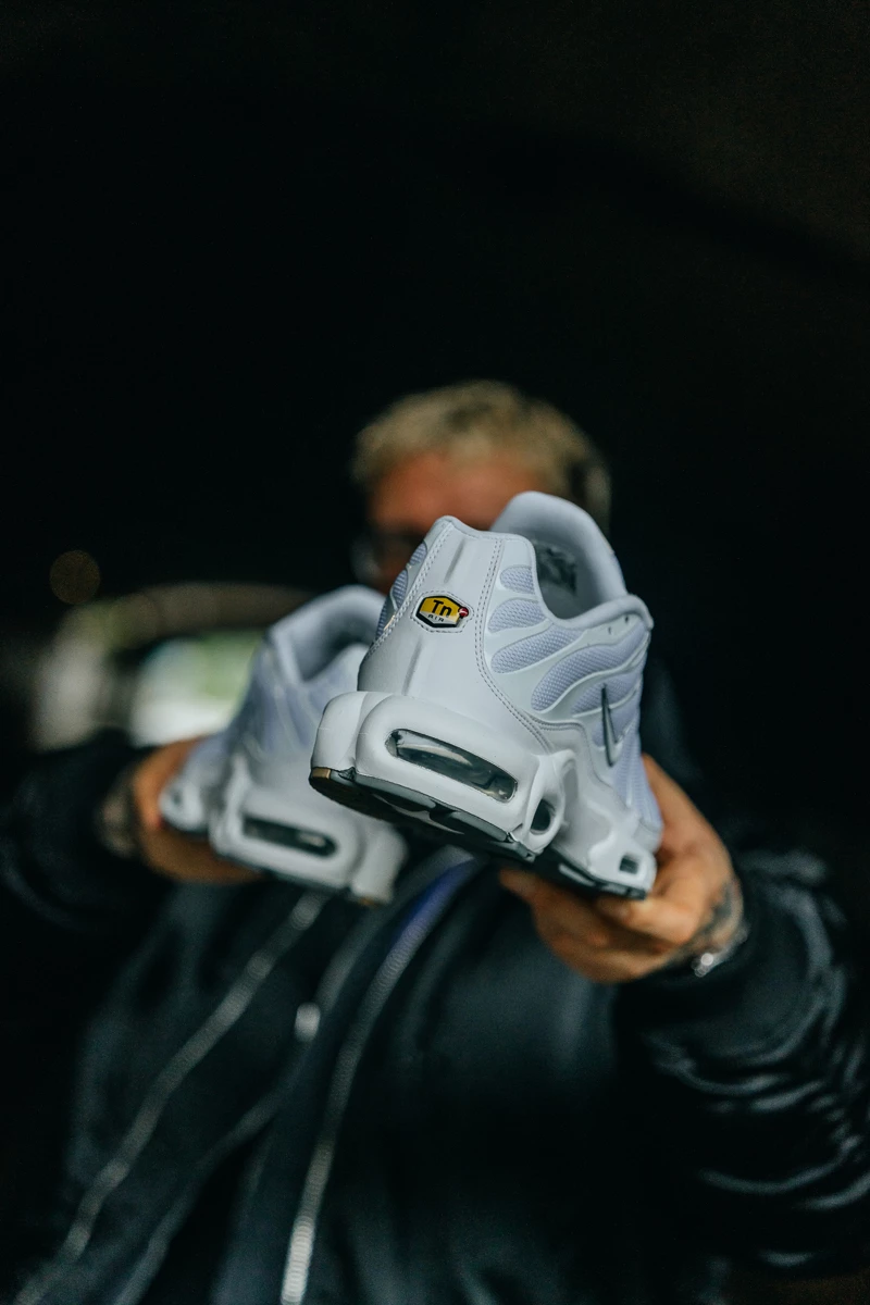 Air Max Plus All White Latest Pick Up Dead Stock