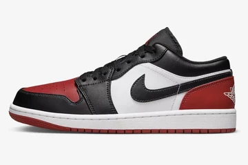 Jordan 1 Low Bred Toe 2.0 Außenseite
