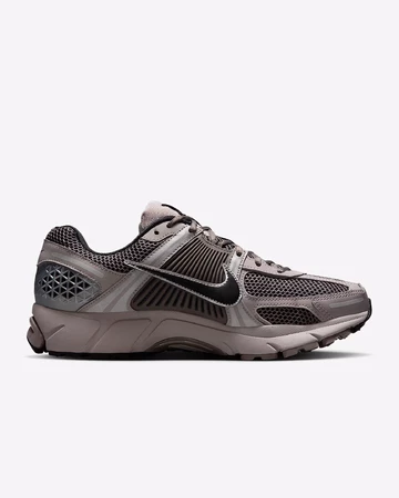 Nike Zoom Vomero 5 College Grey Innenseite